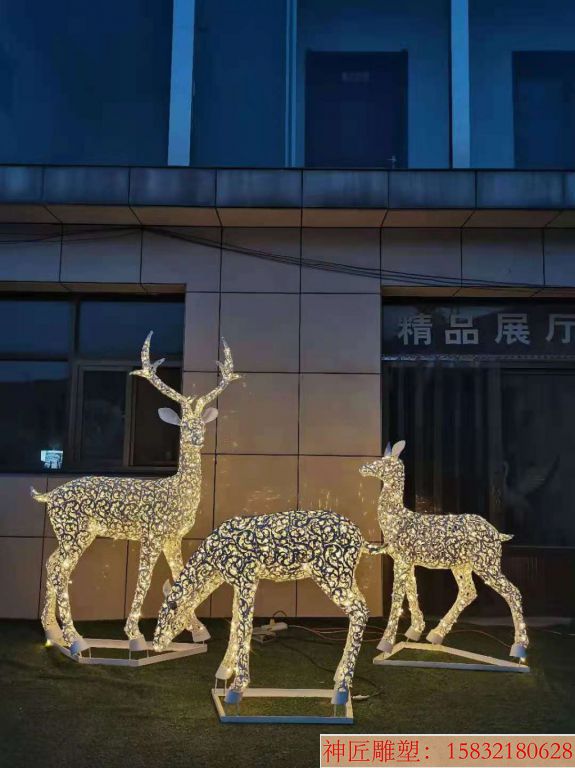 不锈钢花片小鹿雕塑 镂空工艺 喷漆1