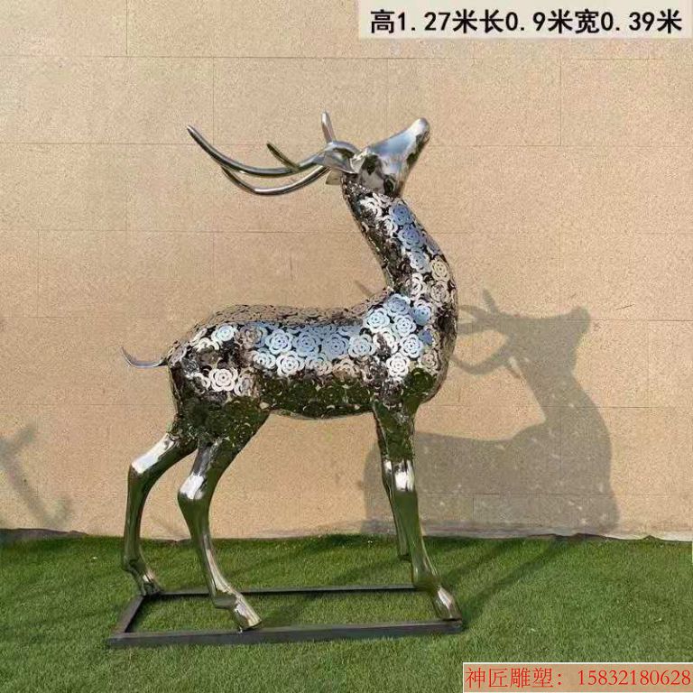 不锈钢花朵编制鹿雕塑厂家